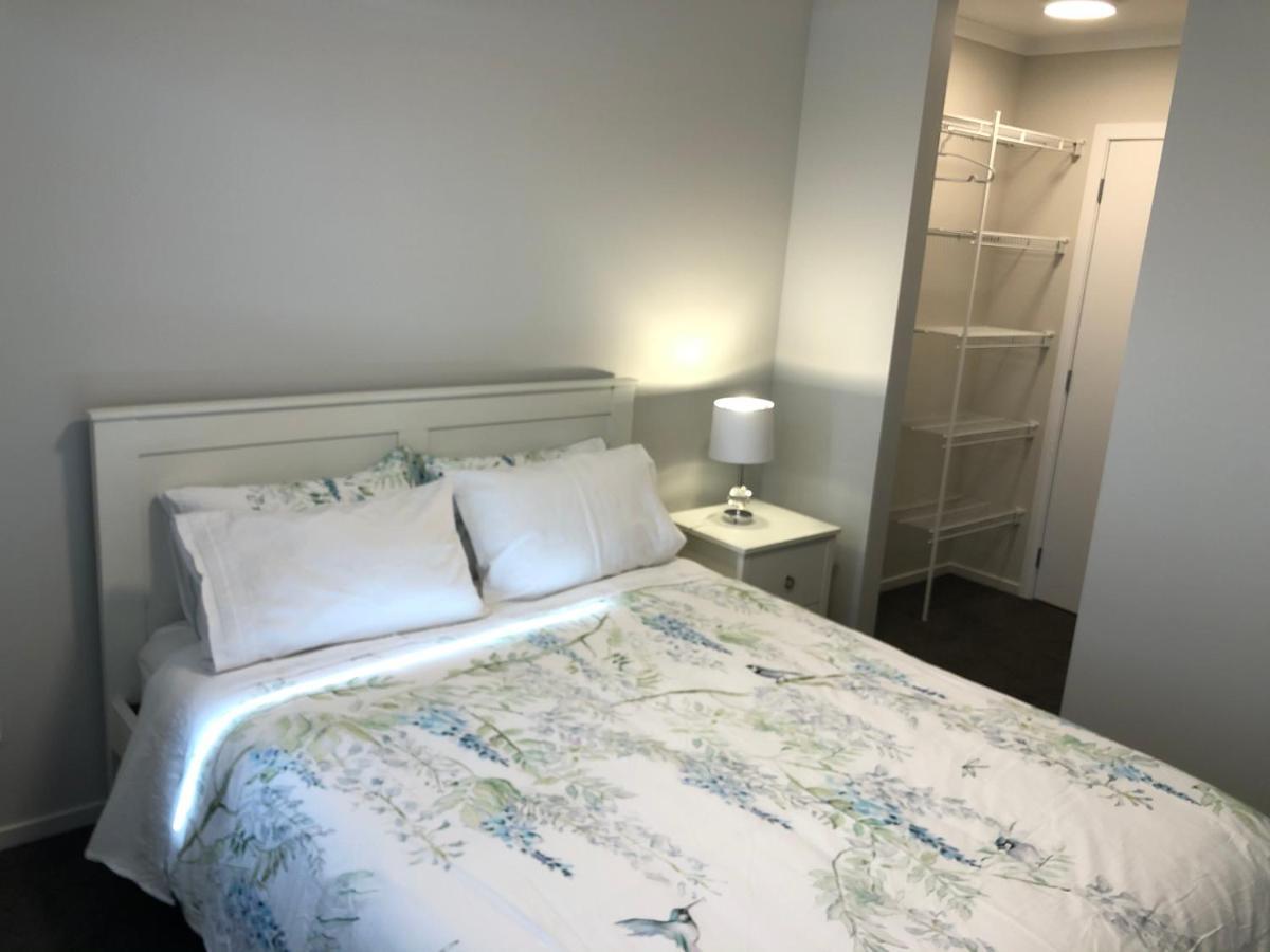 Central Stadium Apartments แฮมิลตัน ภายนอก รูปภาพ